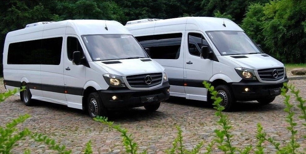 Van disponible para alquiler con conductor en Bogotá